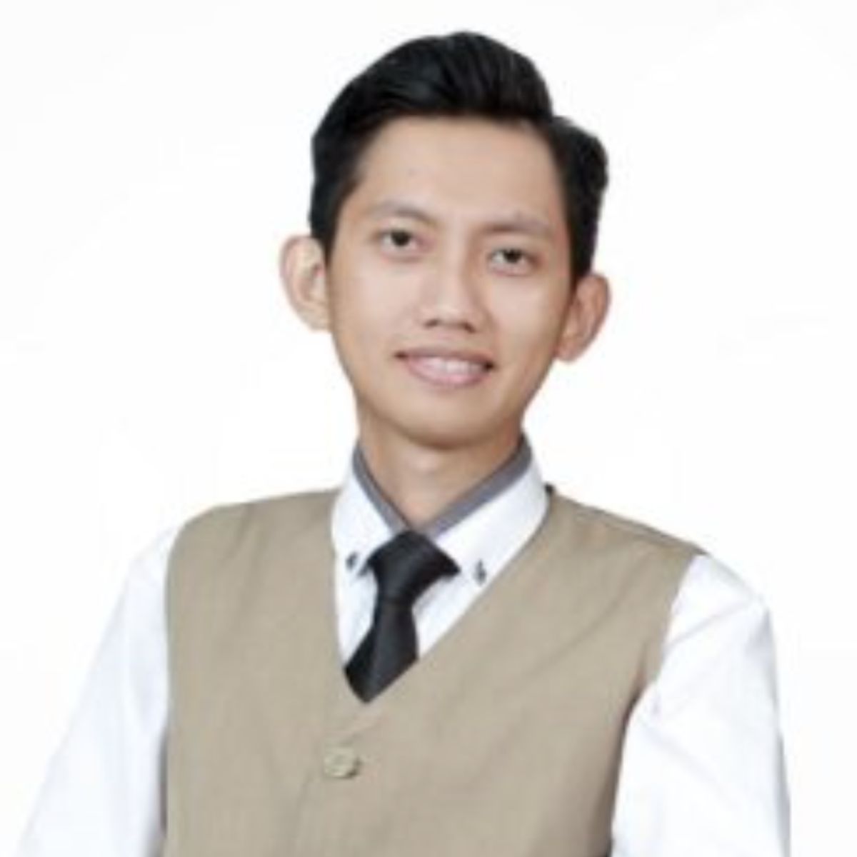 Ns. Fida' Husain, S.Kep., M.Kep